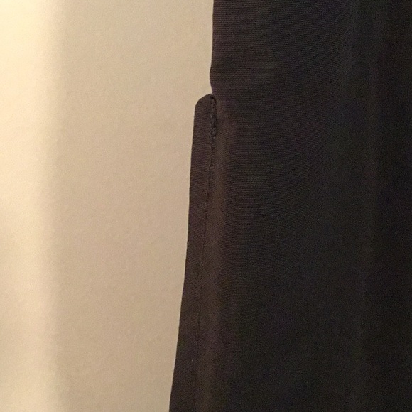 Carolina Herrera Silk Pencil Skirt, sz 14 - Picture 4 of 10